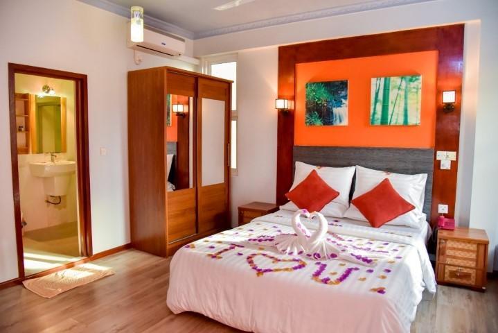 Crystal Crown Hotel Hulhumale Ngoại thất bức ảnh