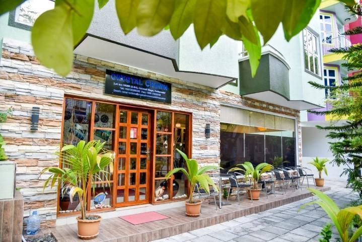 Crystal Crown Hotel Hulhumale Ngoại thất bức ảnh