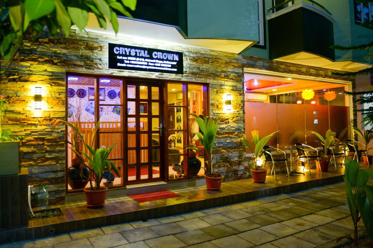 Crystal Crown Hotel Hulhumale Ngoại thất bức ảnh